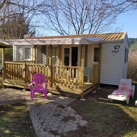 Camping Le Vieux Colombier Мустье-Сент-Мари Экстерьер фото