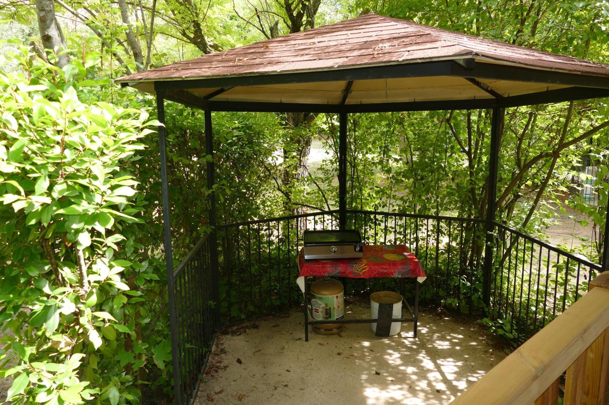 Camping Le Vieux Colombier Мустье-Сент-Мари Экстерьер фото